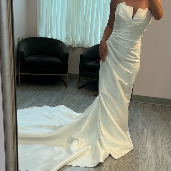 Justin Alexander Indigo Wedding Gown Sz 4 NWT - Picture 12 of 12